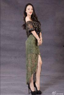 冉莹颖央视节目照片,优雅亮相，展现独特魅力